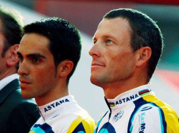 Alberto Contador a Lance Armstrong.