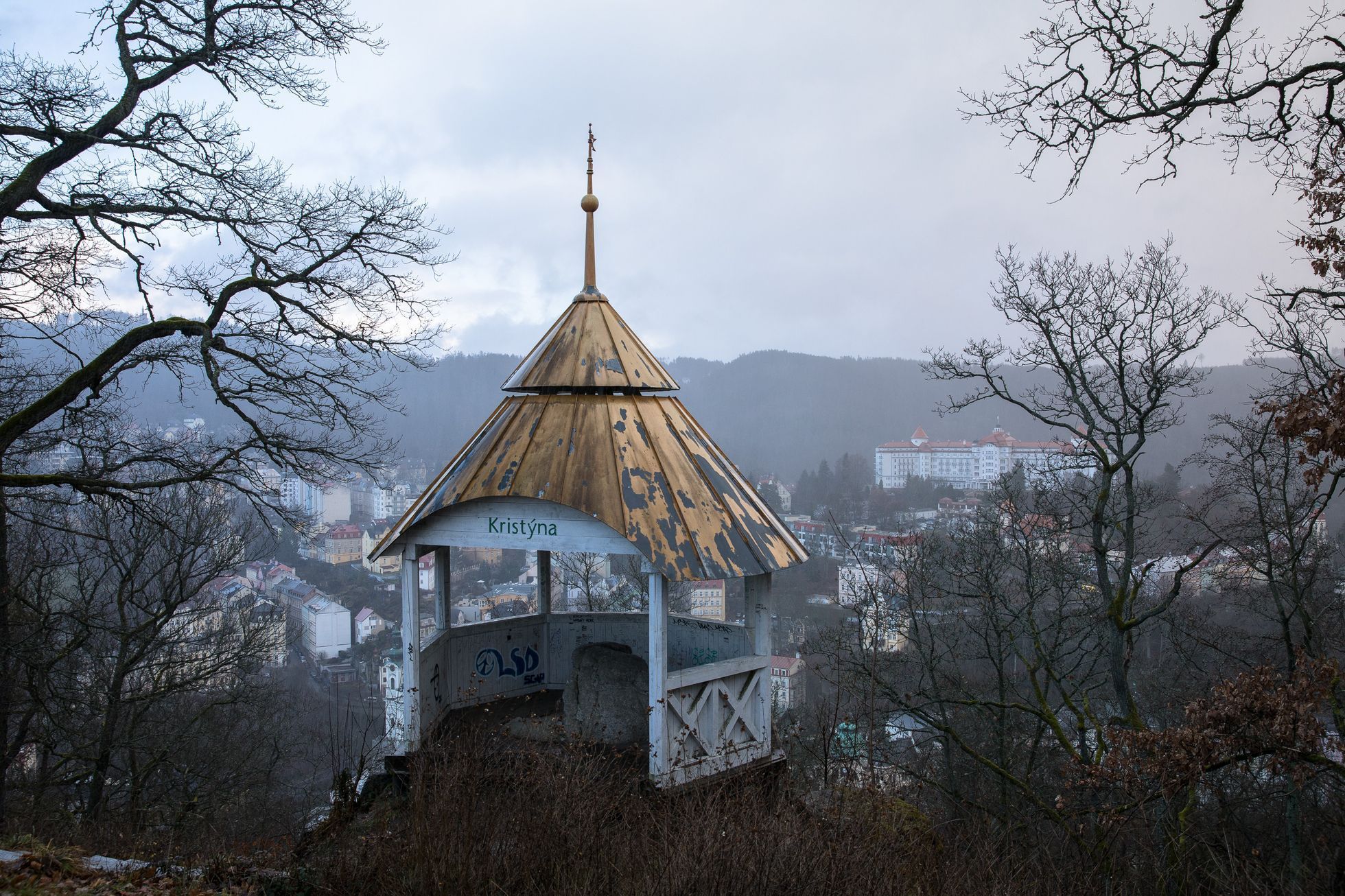 Karlovy Vary, turismus, obchody, turisté