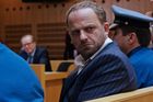 Recenze: Gangster Ka odhaluje bezradnost českého angažovaného filmu