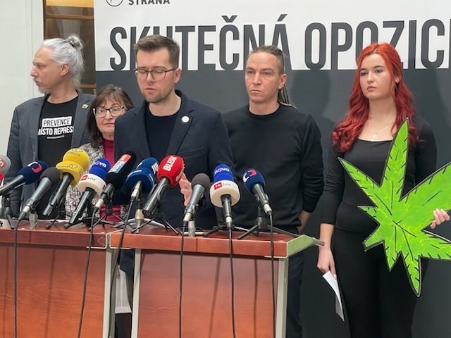 Piráti legalizace TK