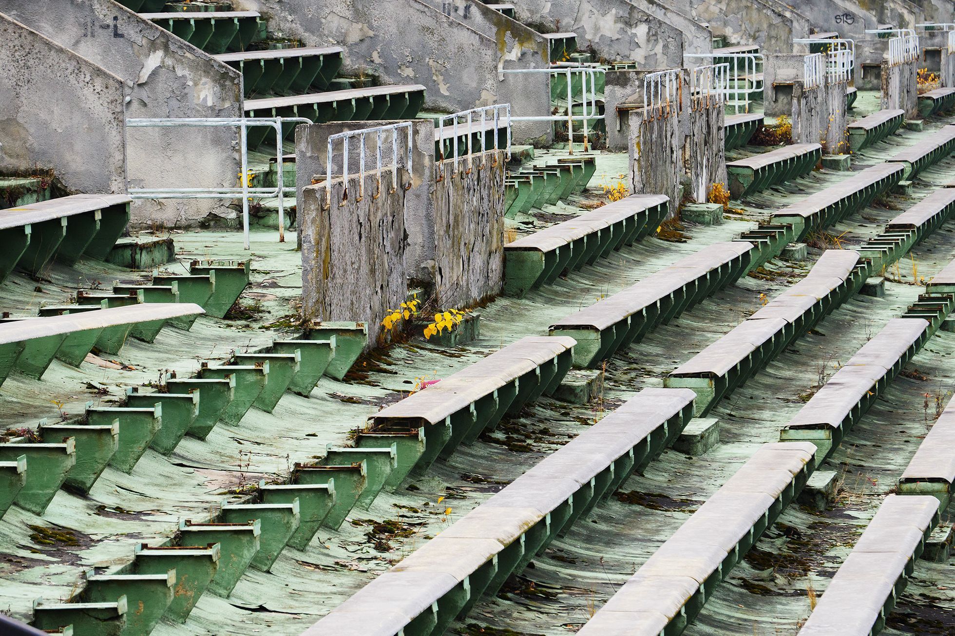 Velký strahovský stadion: postupné chátrání
