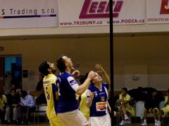 Český tým v zápase s Indií na MS v korfbale v Brně