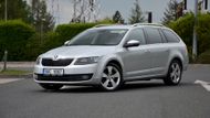 Škoda Octavia III 1.6 TDI/77 kW, r. v. 2013, najeto: 90 000 km, cena: 115 000 Kč.