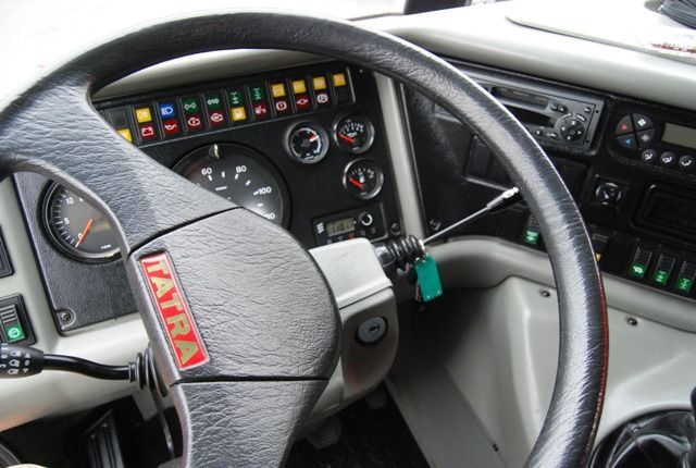 Silničářské auto