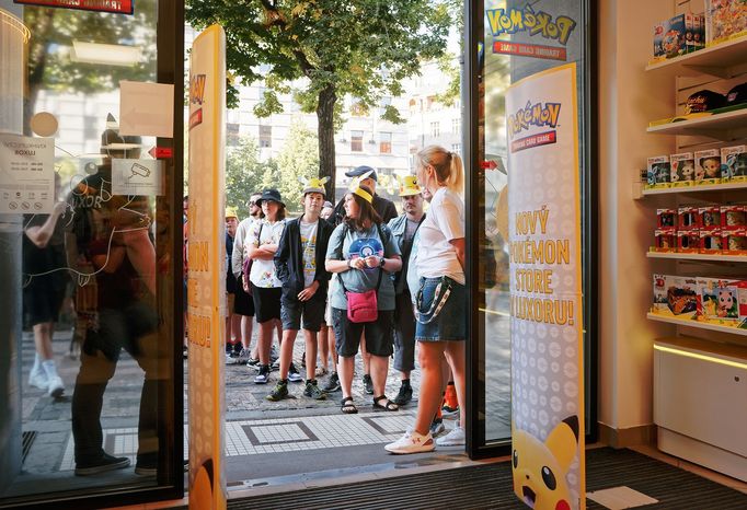 Otevření Pokemon shop in shopu v knihkupectví Luxor na Válavském náměstí v Praze