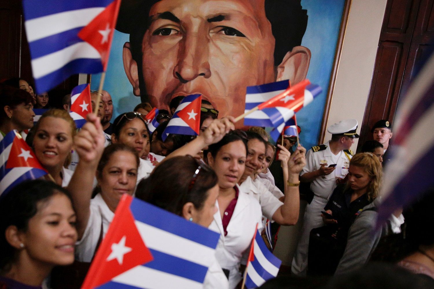 Foto: Kubánci truchlí i slaví. Podívejte se, jak prožívají Castrovu smrt