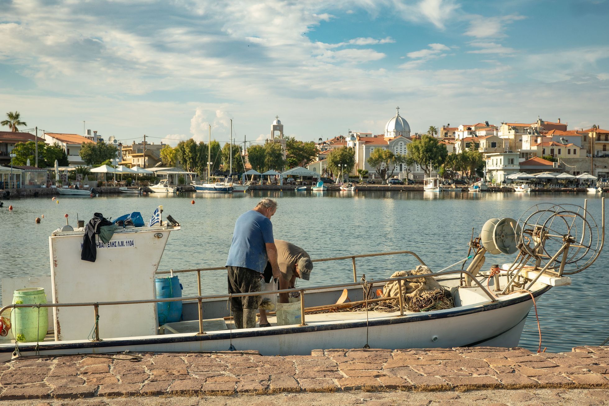 Lesbos turistické tipy, turismus, historie, antické památky, akvadukt, zkamenělý les UNESCO