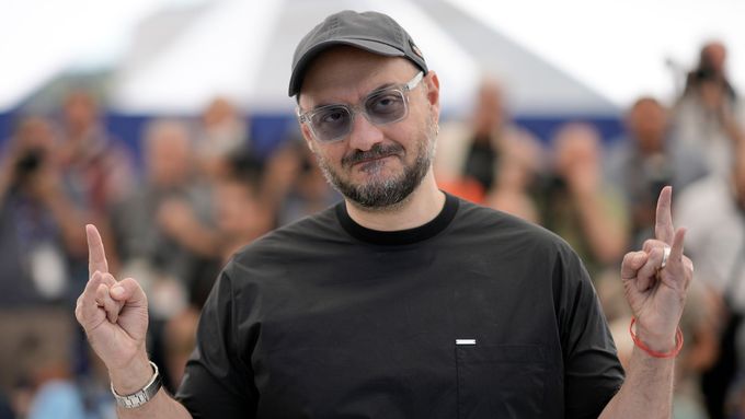 Ruský disident Kirill Serebrennikov způsobil rozruch na festivalu v Cannes.