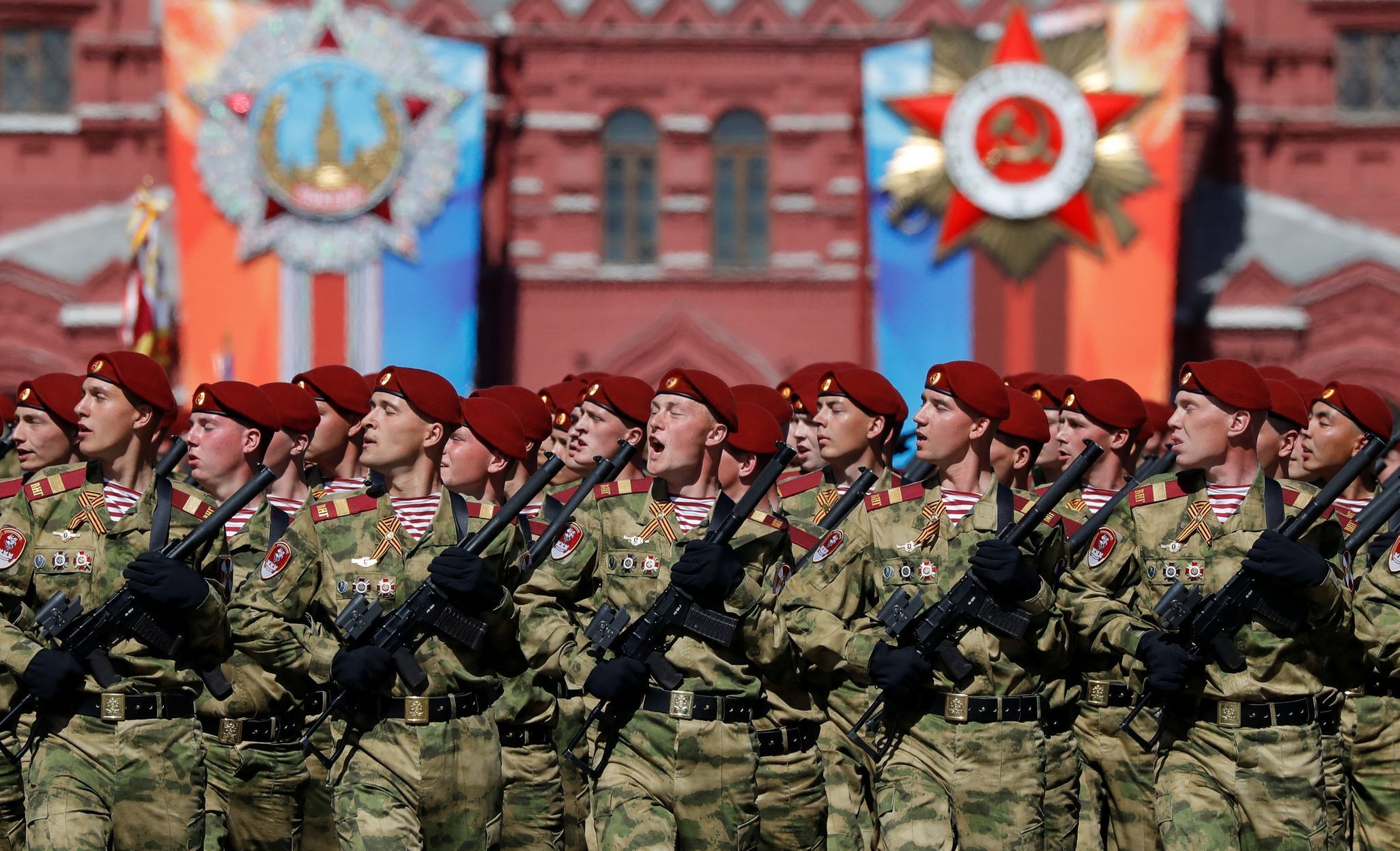 Vojenská přehlídka v Moskvě 2018