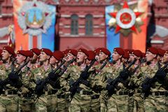 Nikdo takovou zbraň nemá, chvástal se Putin. Ruská raketa teď neprošla testy, čtyřikrát se zřítila