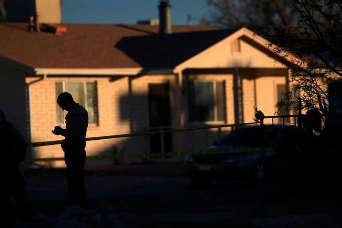 Loughner pochází z Tucsonu a podle lidí, kteří ho znali, měl zvláštní názory a nestaral se o to, co si o něm ostatní myslí. Na snímku je dům, ve kterém bydlel.