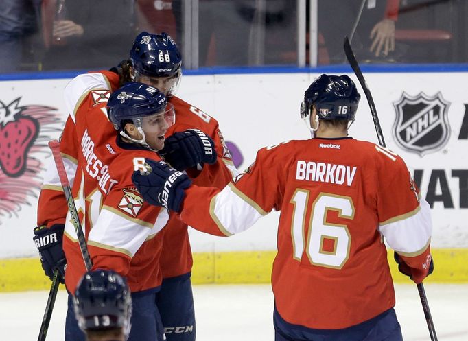 JONATHAN MARCHESSAULT, JAROMÍR JÁGR, ALEKSANDER BARKOV