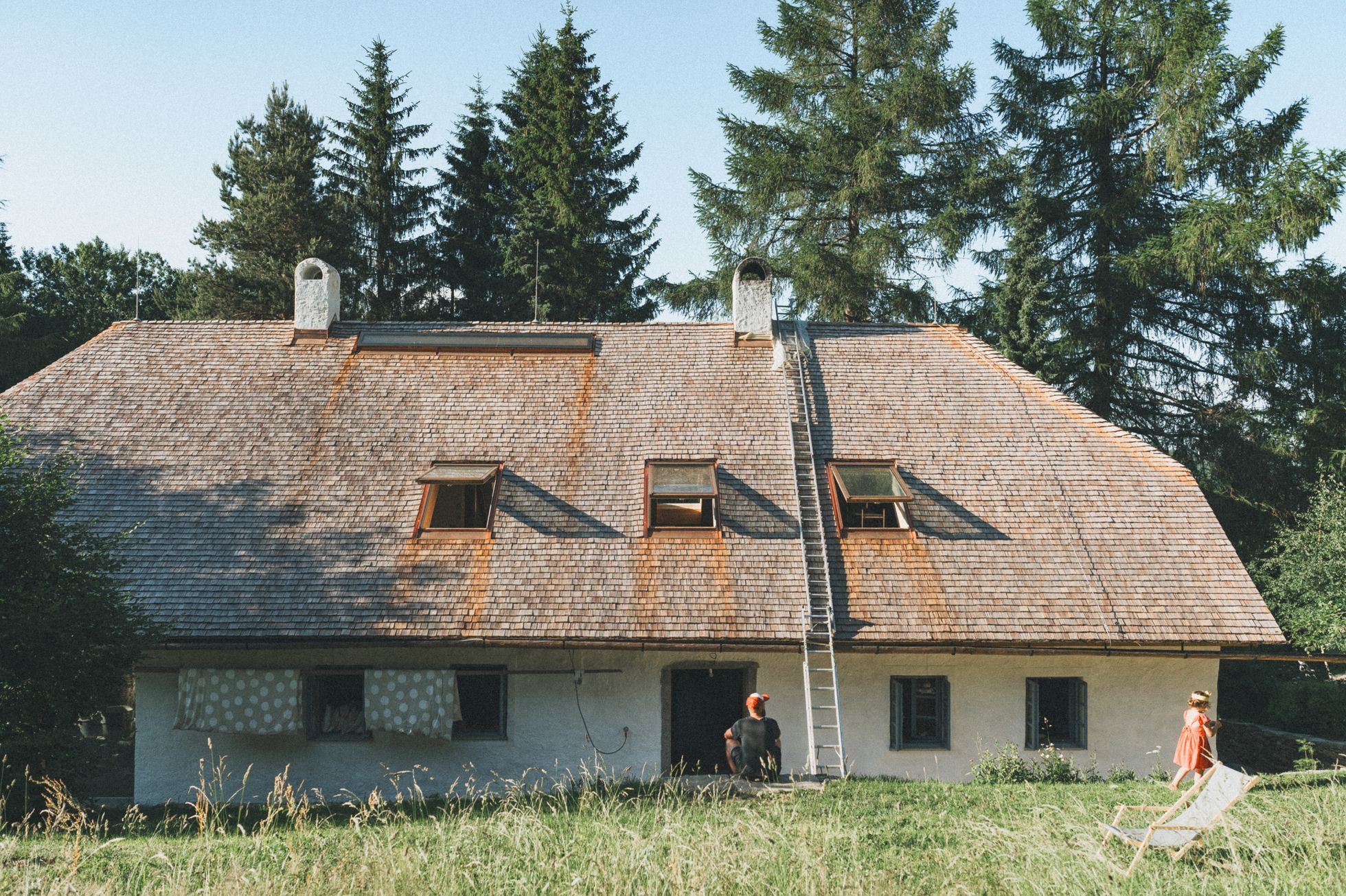 Příběh "Jako na táboře", Kniha Na okraji domov můj, Na okraji domov můj: Sedm příběhů o životě na české vesnici a proměně venkova, Magazín, fotogalerie