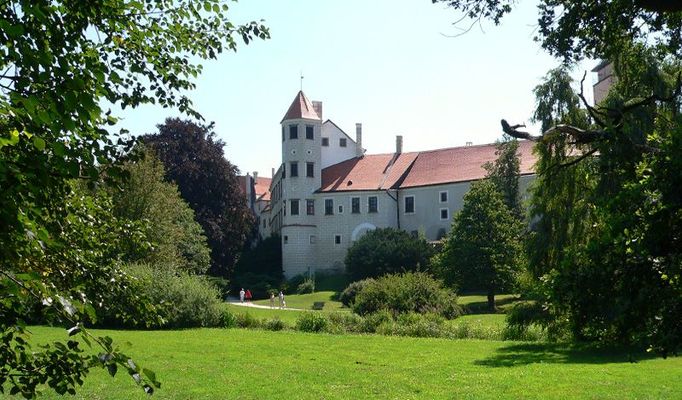 Pohled na Telč ze zámeckého parku