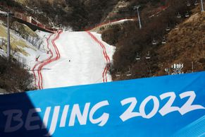 Biatlonisté viděli olympijskou trať jen na papíře, bobisty překvapil čínský drak