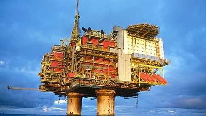 Koncern Statoil těží v současnosti v Severním moři necelé dva miliony barelů ropy denně. Ilustrační foto.