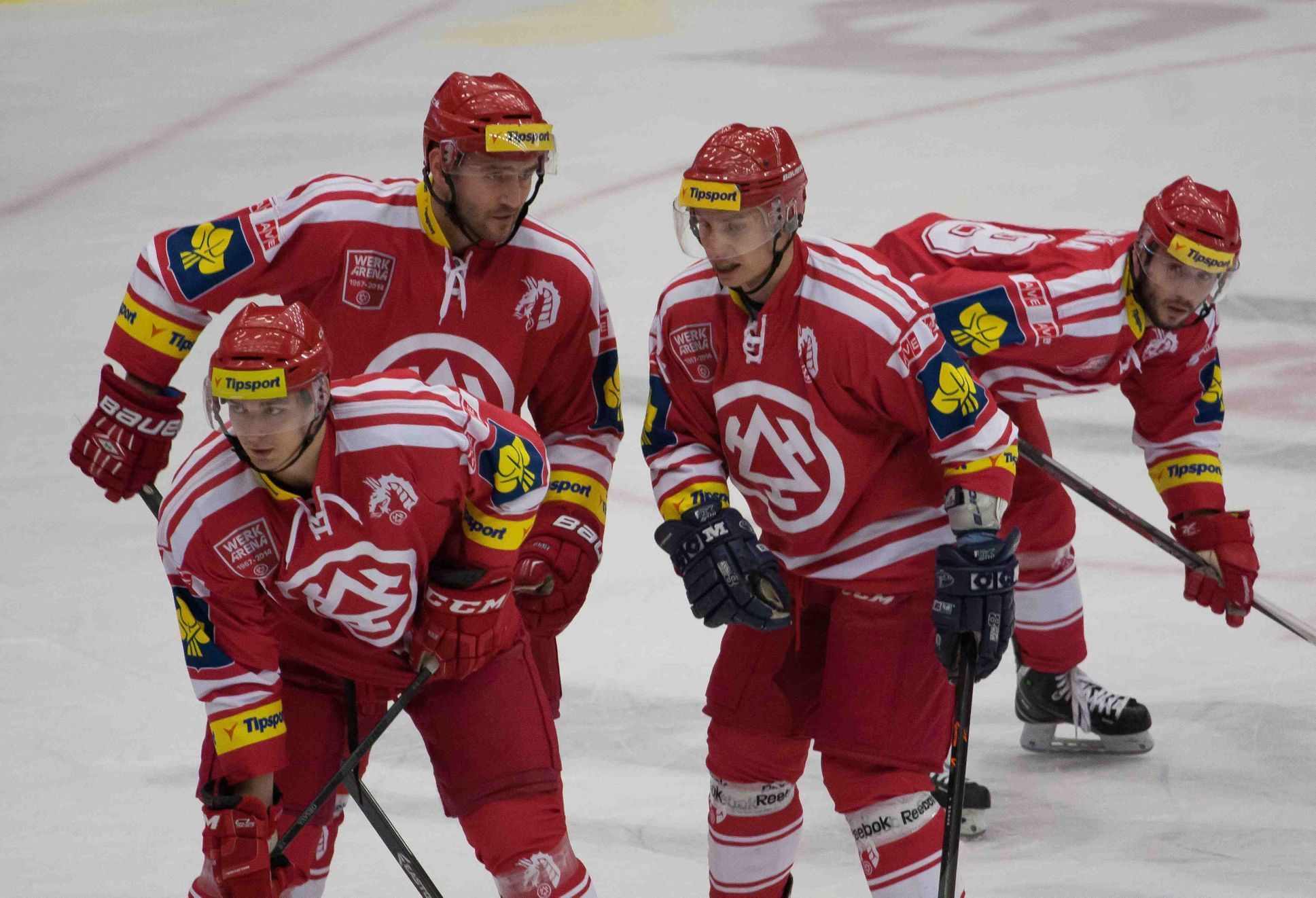 Třetí semifinále hokejové extraligy Zlín vs. Třinec