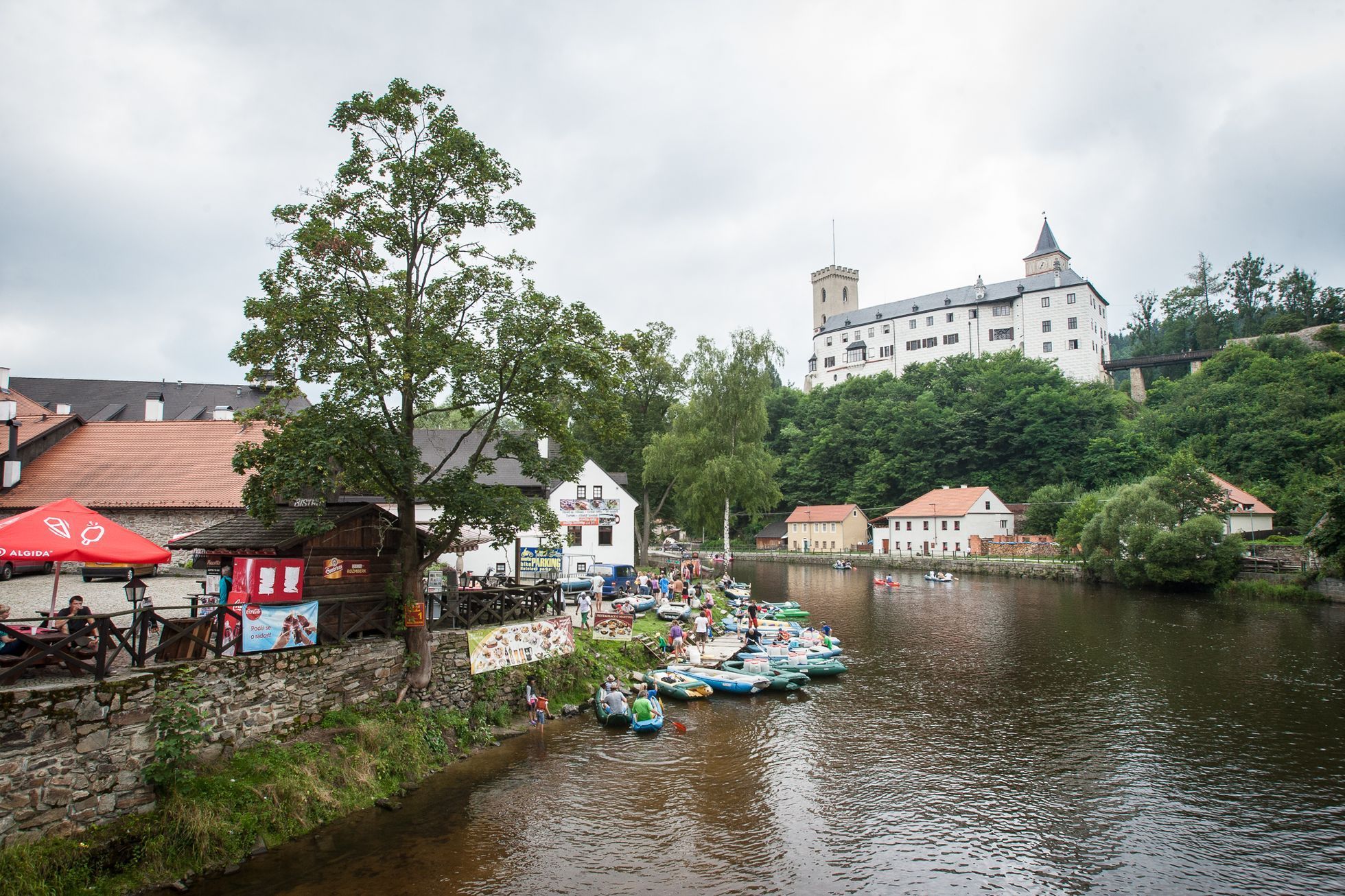 Vodáci
