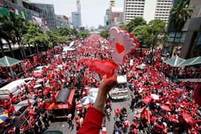 Protivládní demonstrace v Bangkoku