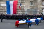 Foto: Francie vzdala hold mrtvým, Izrael se loučí s oběťmi