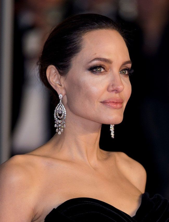 Angelina Jolie