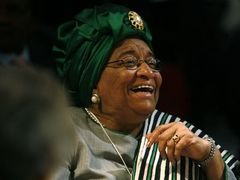 Ellen Johnsonová-Sirleafová je první prezidentkou v Africe