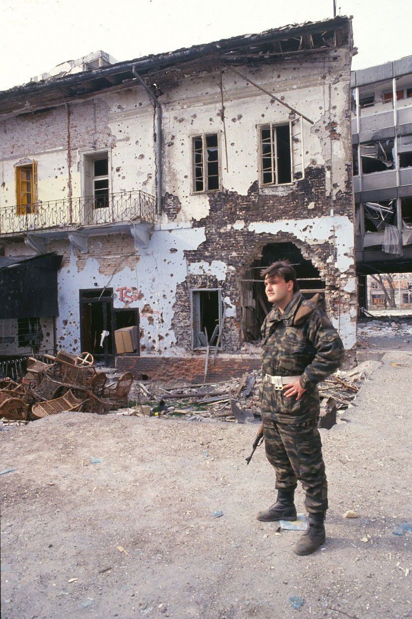 Jednorázové užití / Fotogalerie / Uplynulo 30 let od bitvy o Vukovar, kterému se přezdívalo jugoslávský "Stalingrad" / Vukovar / Válka v Jugoslávii / Chorvatsko