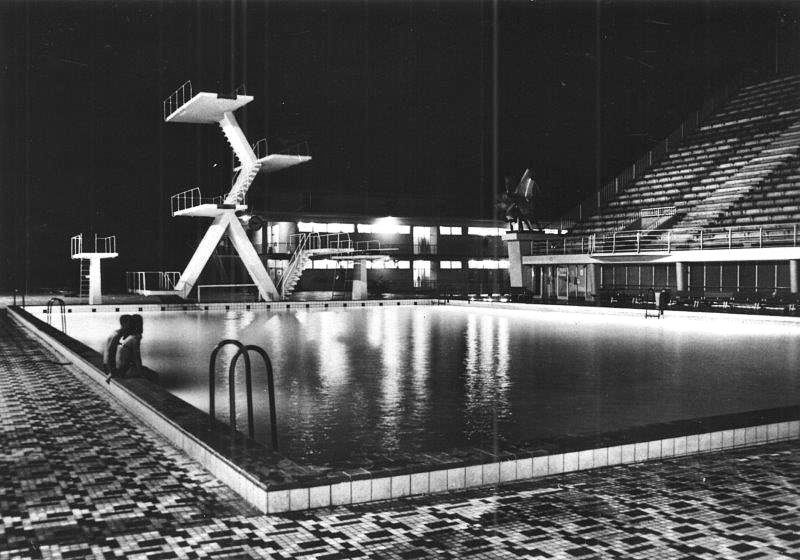 Jednorázové užití / Fotogalerie / Slavný plavecký stadion v Podolí je tu již 55 let / Pod
