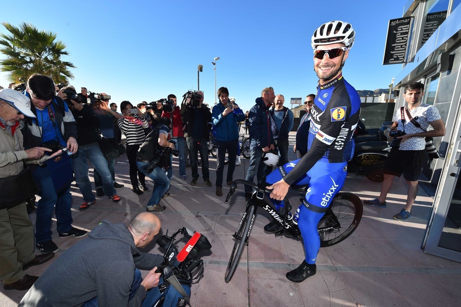 Prezentace týmu Etixx - Quick-Step před sezonou 2016