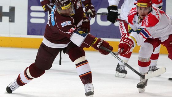 FOTO Sparta v přestřelce udolala jihočeské hvězdy z NHL