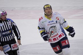 FOTO Zlín na domácím ledě drtivě podlehl Liberci