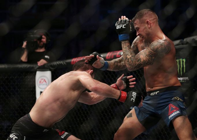 UFC, Chabíb Nurmagomedov a Dustin Poirier