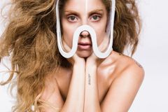 AUDIO  Lady Gaga vydala singl Applause