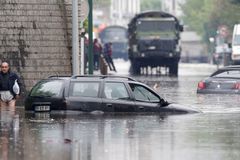 Záplavy v Albánii mají už tři oběti, počasí se má dál zhoršovat