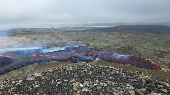 U Reykjavíku vybuchla sopka, podle meteorologů jde zatím o menší erupci