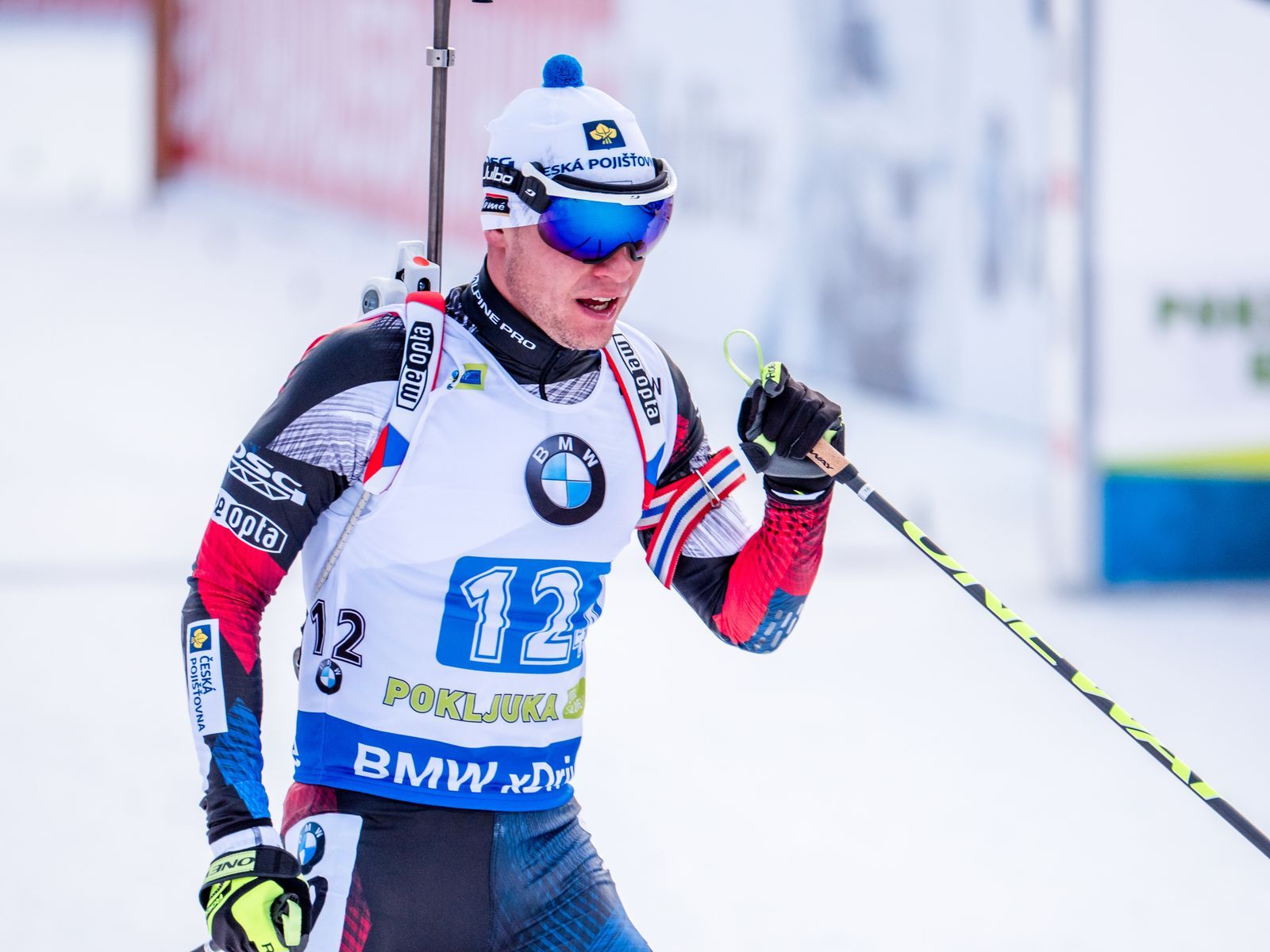Michal Krčmář ve smíšené štafetě na Světovém poháru biatlonistů v Pokljuce.