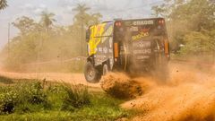 Rallye Dakar 2017, 1. etapa: Martin Macík ml., LIAZ