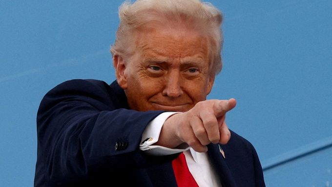 Studentka při diskusi vyučující konfrontovala s postoji Donalda Trumpa, že jsou jen dvě pohlaví, a spor nahrála na skrytou kameru.