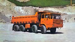 Tatra 813
