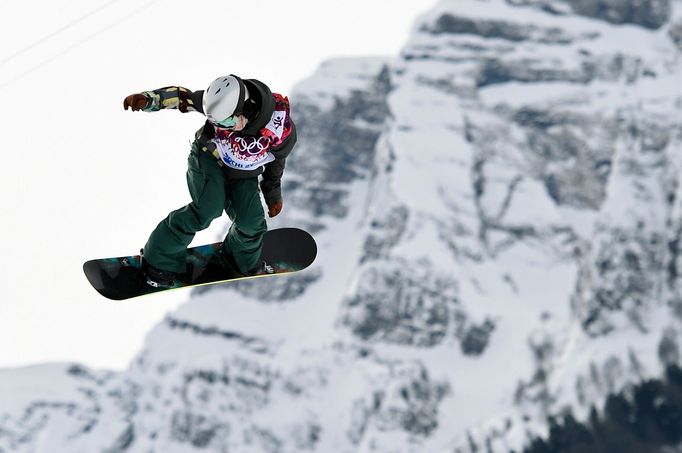 Šárka Pančochová v kvalifikaci slopestylu na hrách v Soči