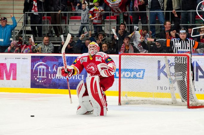 TELH, Třinec-Sparta: Peter Hamerlík slaví vítězství Třince