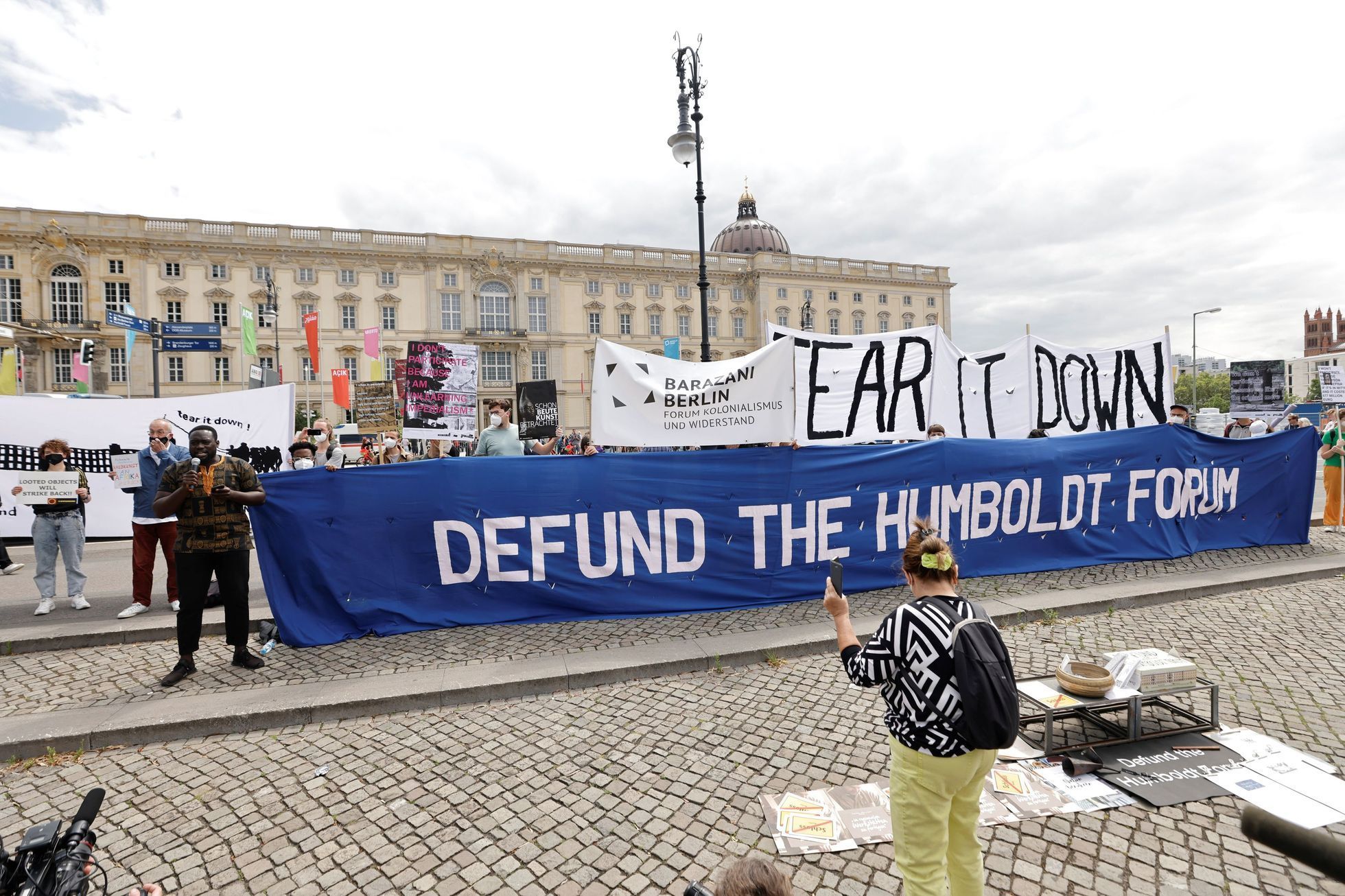 kolonizace německo protest umění