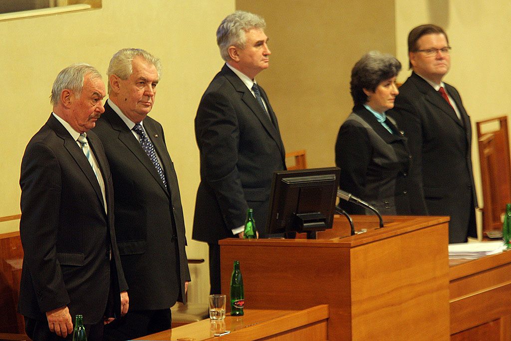 Zeman v senátu