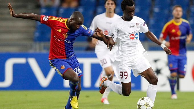 Senegalský záložník Modou Sougou zařídil dvěma góly vítězství CFR Kluž na hřišti Basileje