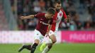 Michal Sáček a Josef Hušbauer v derby Sparta - Slavia v 10. kole první ligy