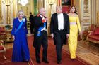 Americký prezident Donald Trump a první dáma Melania se účastní oficiálního státního banketu s králem Karlem III. a královnou Camillou.