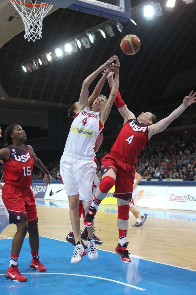 Basketbal, ČR-USA: Jana Veselá