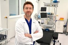 Skládat lidi jako puzzle. Špičkový chirurg popisuje, jak je těžké "spravit" penis