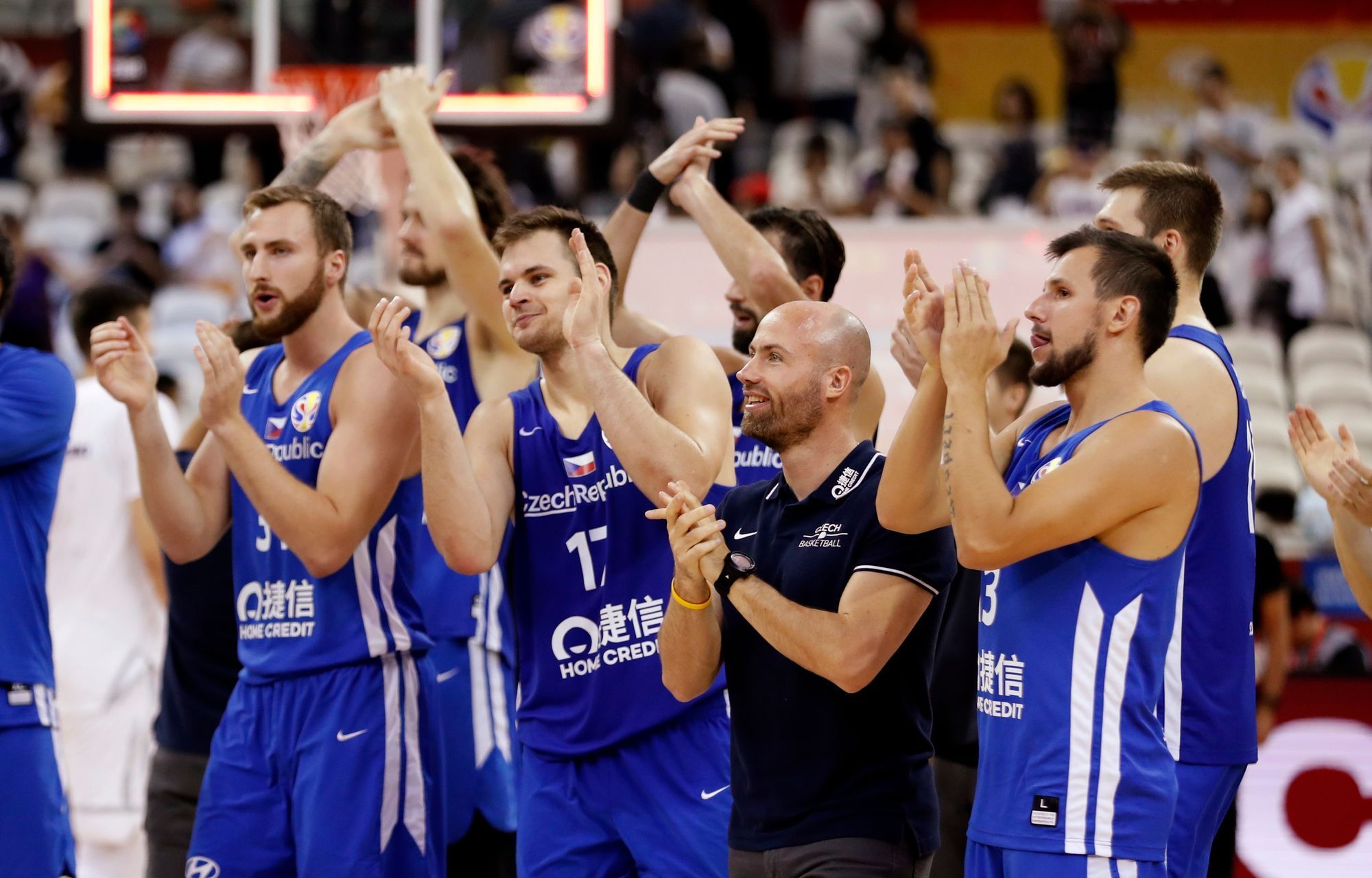 basketbal, MS 2019, Česko - Polsko, radost českých basketbalistů