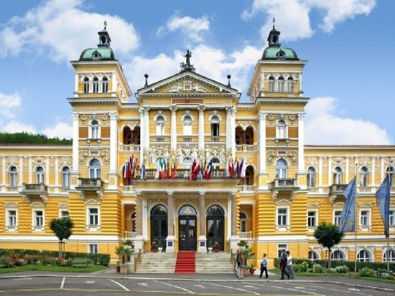 Hotel Nové Lázně